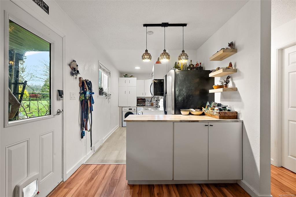 Fourth View of 1987 Kaltasin Rd, Sooke, BC, V9Z 0B6