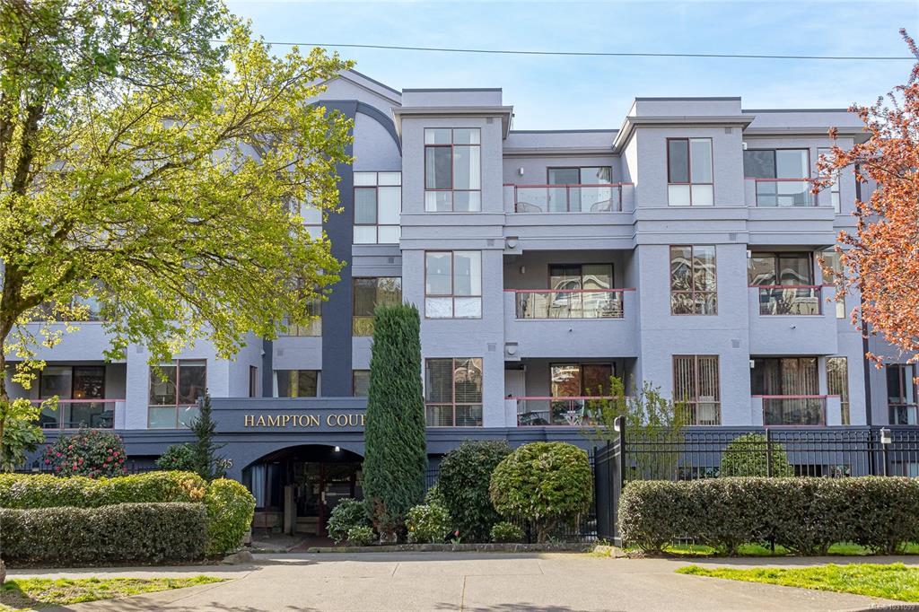 Fourth View of 545 Manchester Rd, Victoria, BC, V8T 5H6