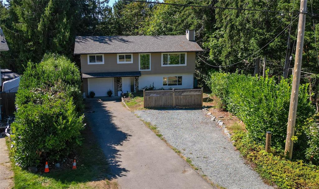 Third View of 1728 Robin Hill Dr, Shawnigan Lake, BC, V0R 2W0