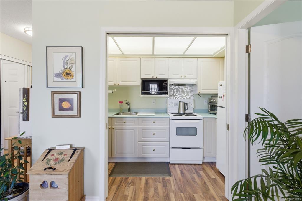 Fifth View of 265 Mills St, Emerald Estates, Parksville, BC, V9P 2N5