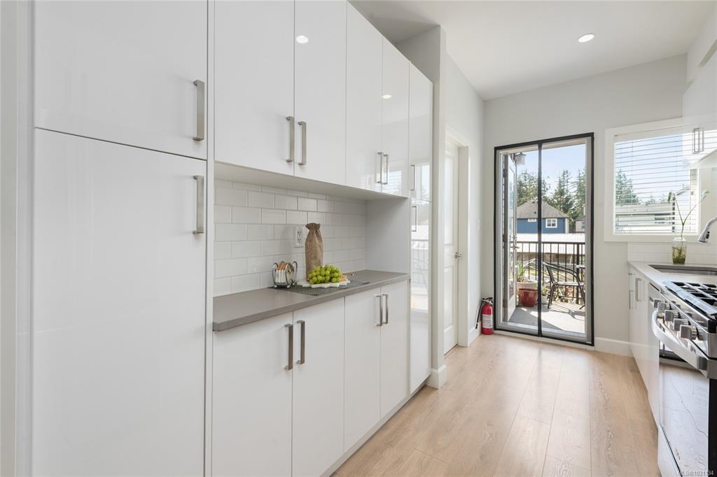 Fourth View of 3351 Luxton Rd, Langford, BC, V9C 0P2