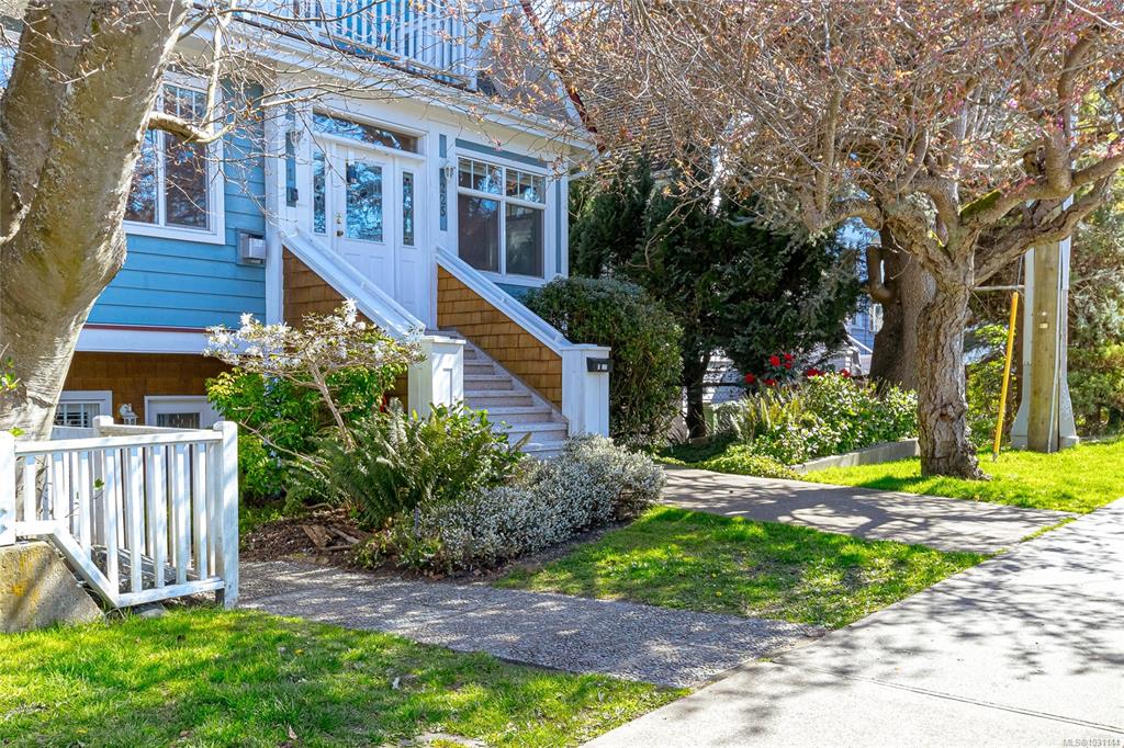 Second View of 225 Vancouver St, Victoria, BC, V8V 3S9