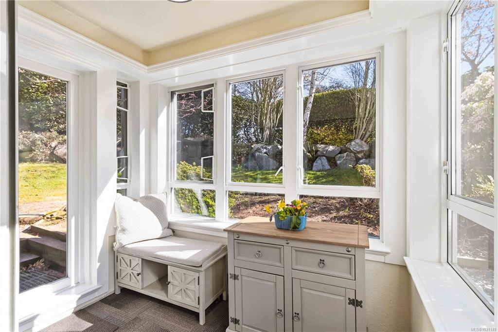 Fourth View of 1521 Church Ave, Saanich, BC, V8V 5T2