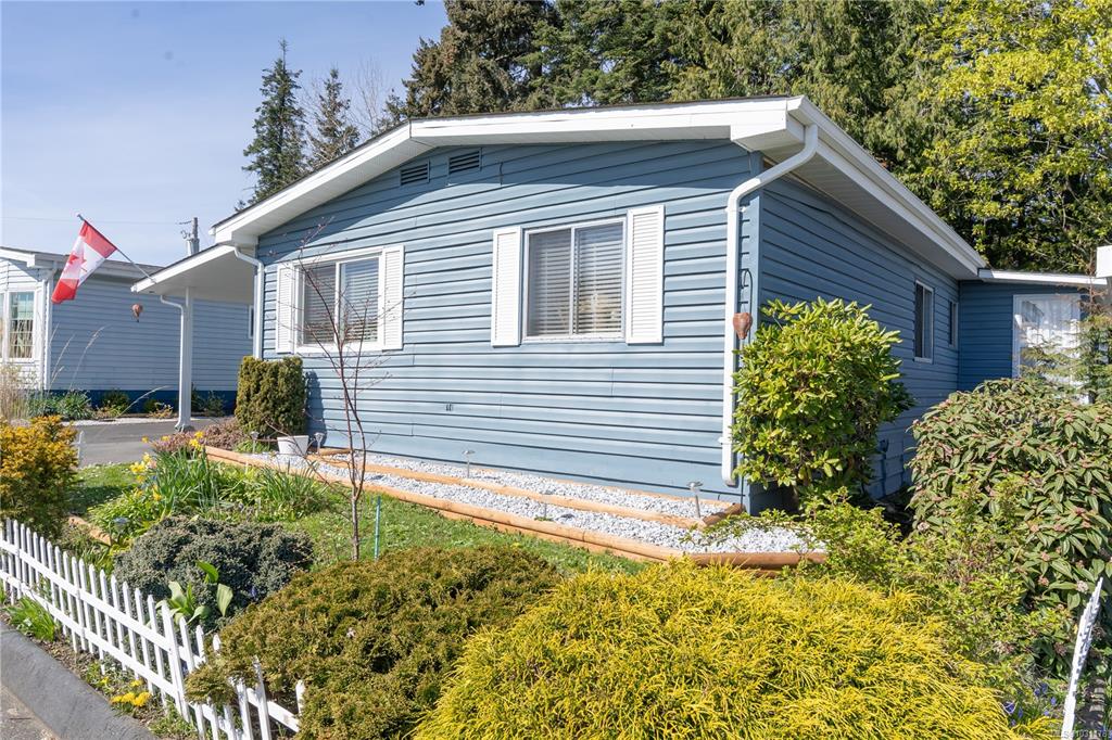 Third View of 7701 Central Saanich Rd, Central Saanich, BC, V8M 1X3
