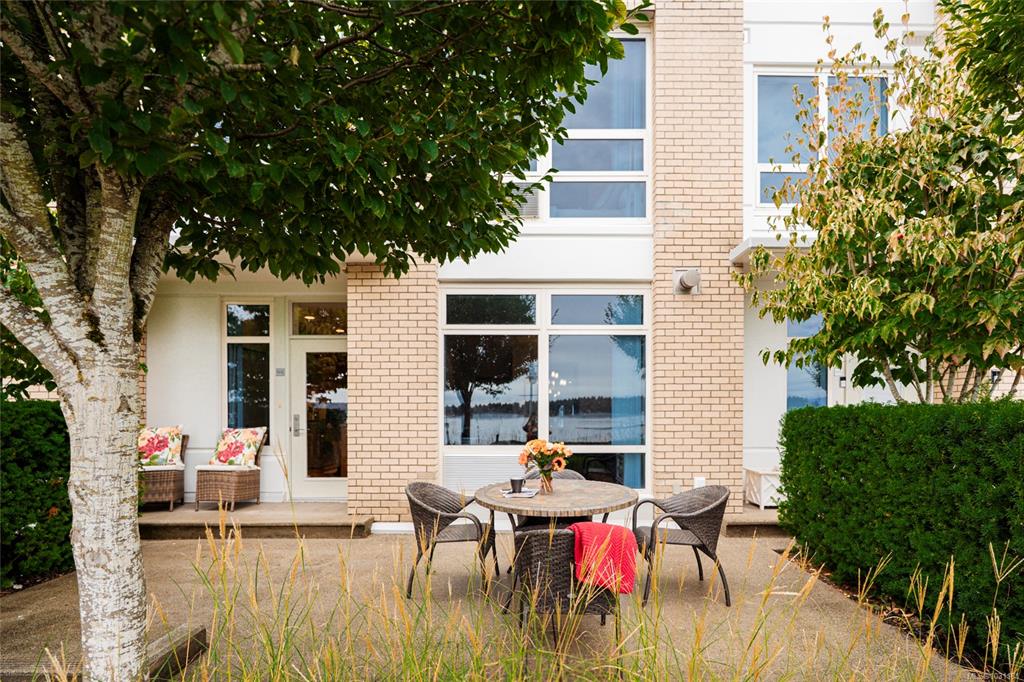 Fifth View of 38 Front St, Nanaimo, BC, V9R 0B8