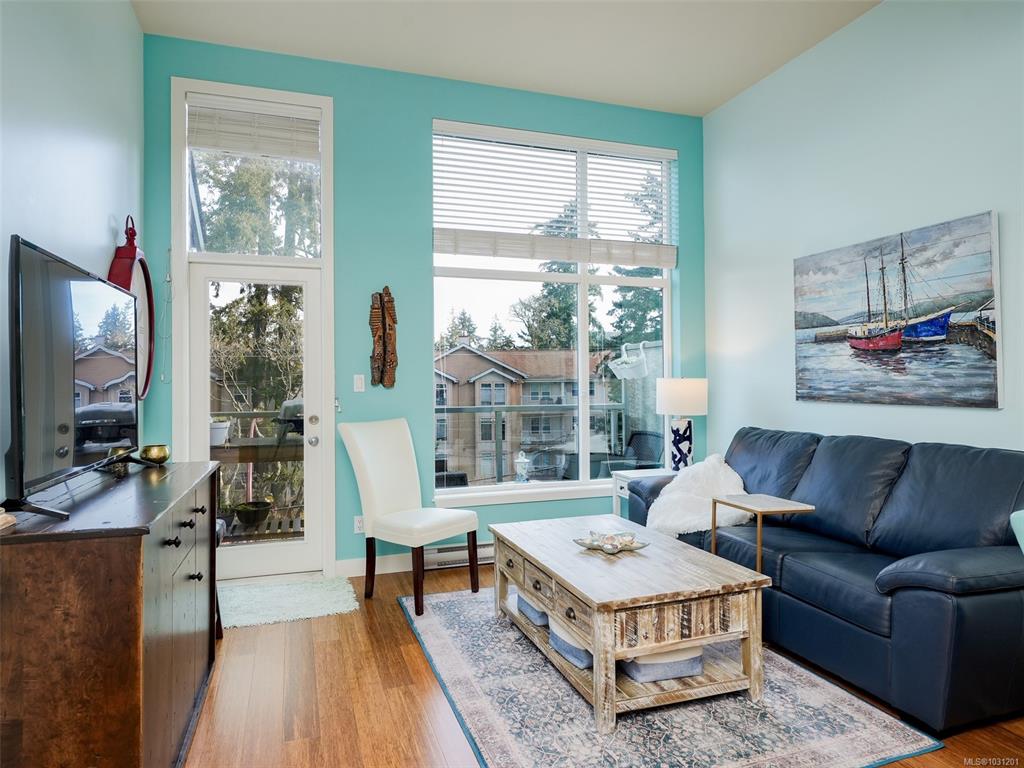 611 Goldstream Ave, 1031201, BC,