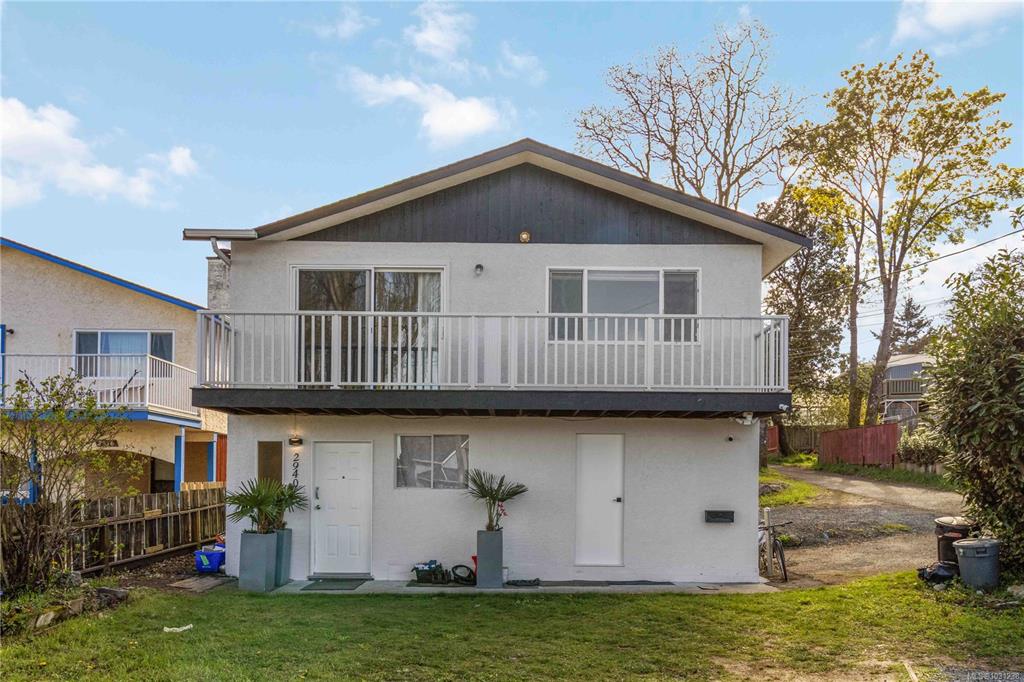 2940 Cedar Hill Rd, 1031238, BC,