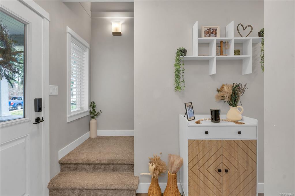 Fourth View of 535 Petersen Rd, Campbell River, BC, V9W 3H6