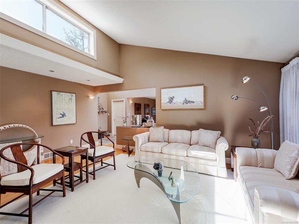 Fourth View of 4329 Stoneywood Lane, Saanich, BC, V8X 5C7
