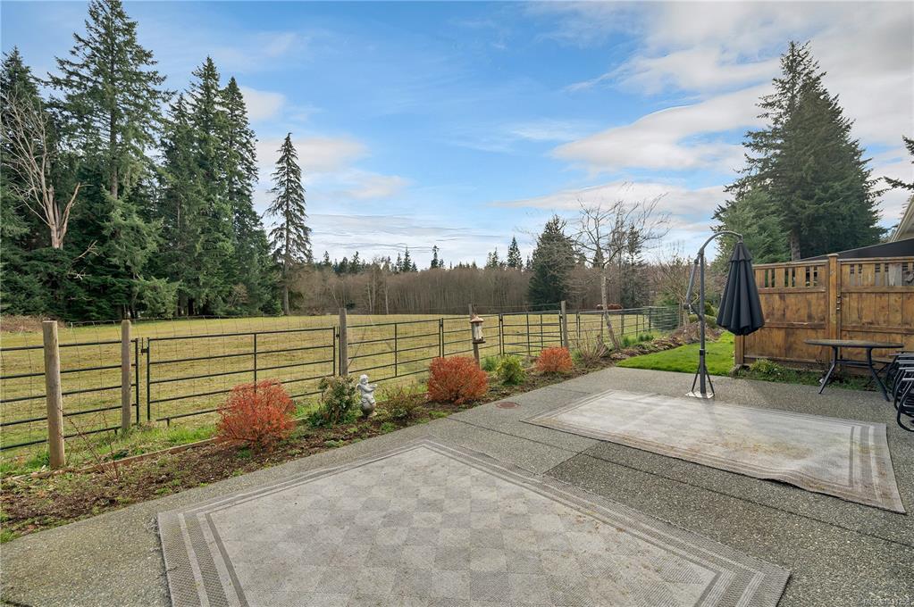 Fifth View of 48 Mcphedran Rd S, Campbell River, BC, V9W 3C6