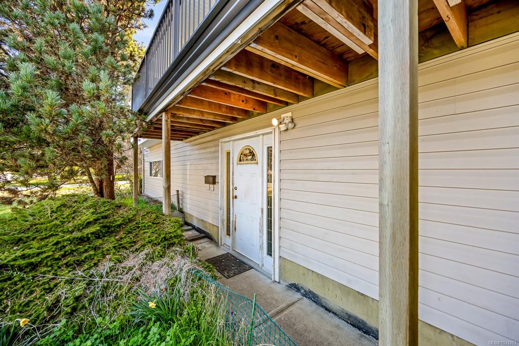 Third View of 2695 Paula Pl, Courtenay, BC, V9N 6H9