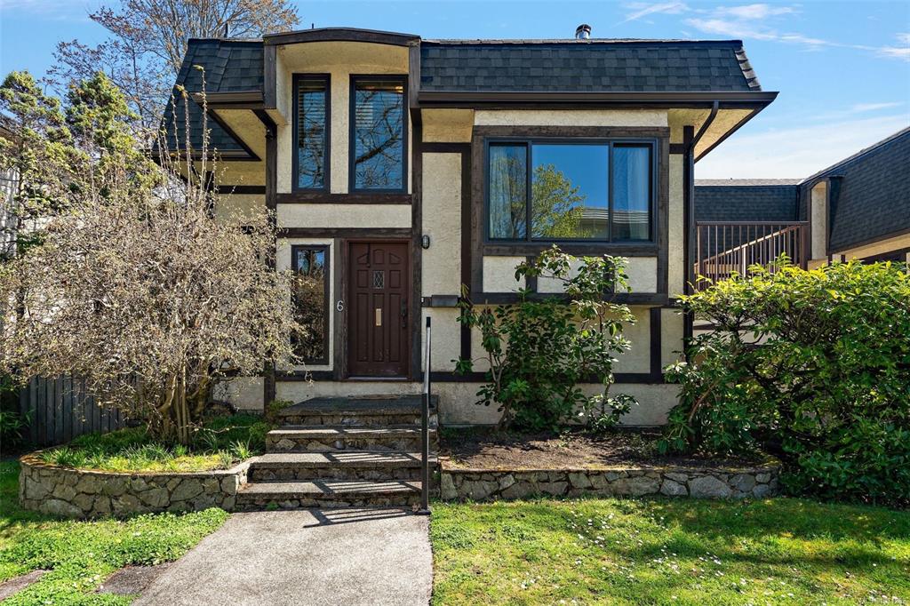 1464 Fort St, 1031282, BC,