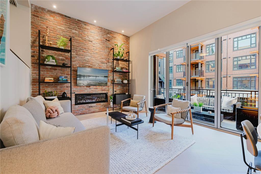 427 Lampson St, 1031318, BC,