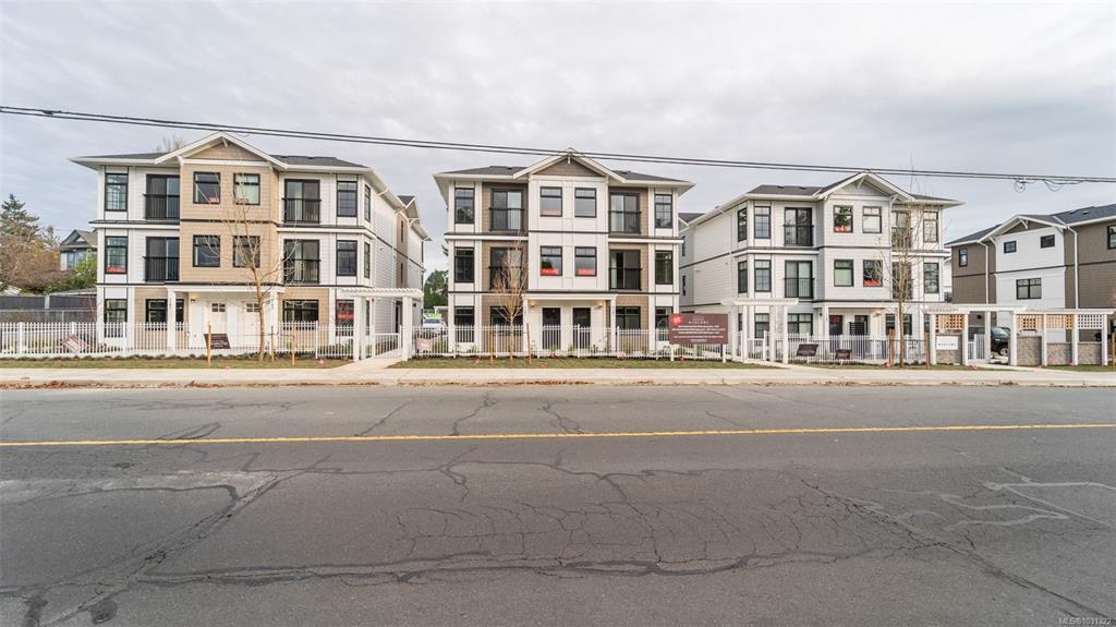 Third View of 4201 Tyndall Ave, Marlowe, Saanich, BC, V8N 0C4