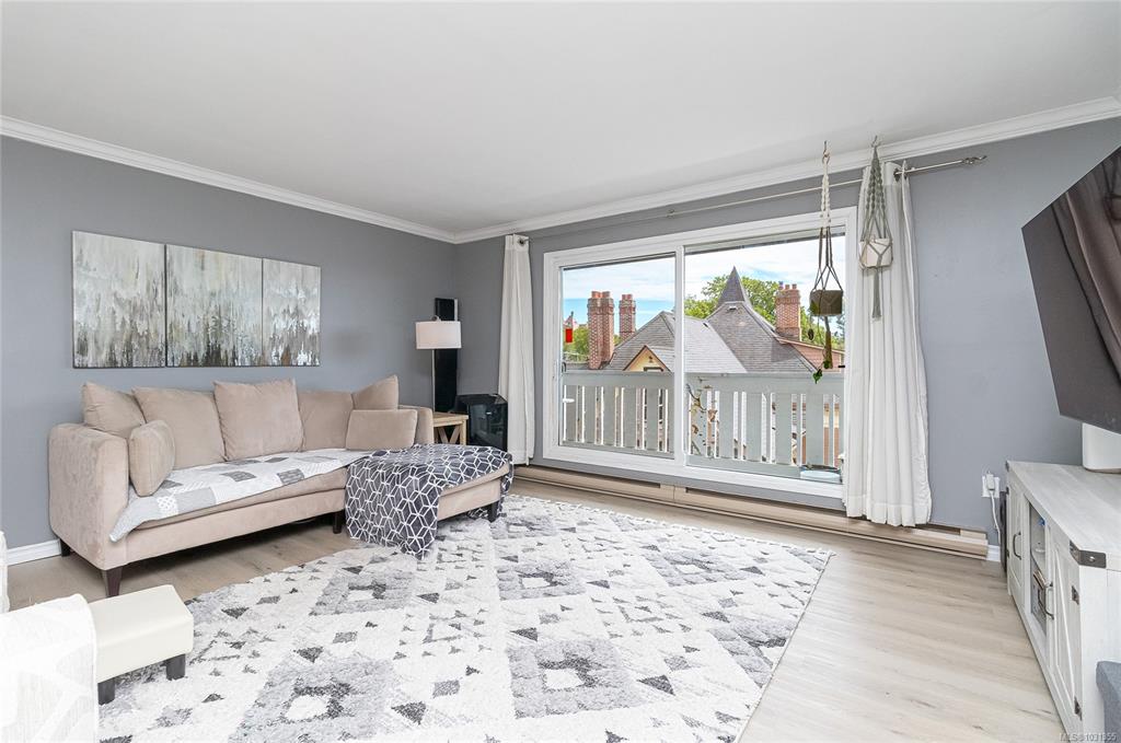 Fifth View of 1331 Johnson St, Victoria, BC, V8W 3P2