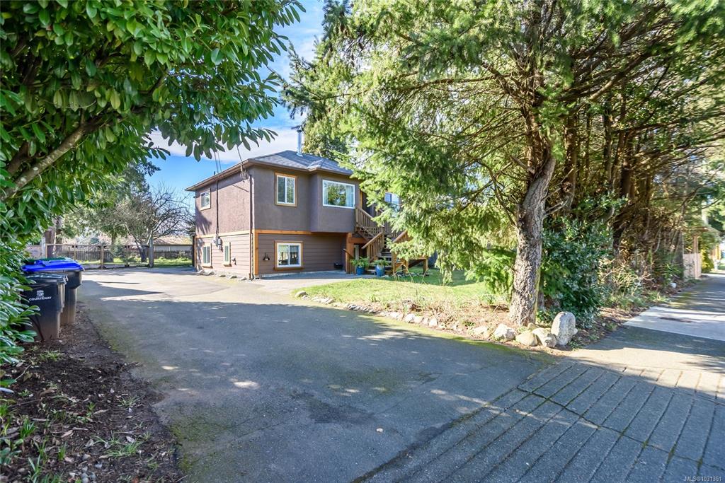 Fourth View of 1767 Piercy Ave, Courtenay, BC, V9N 3G2