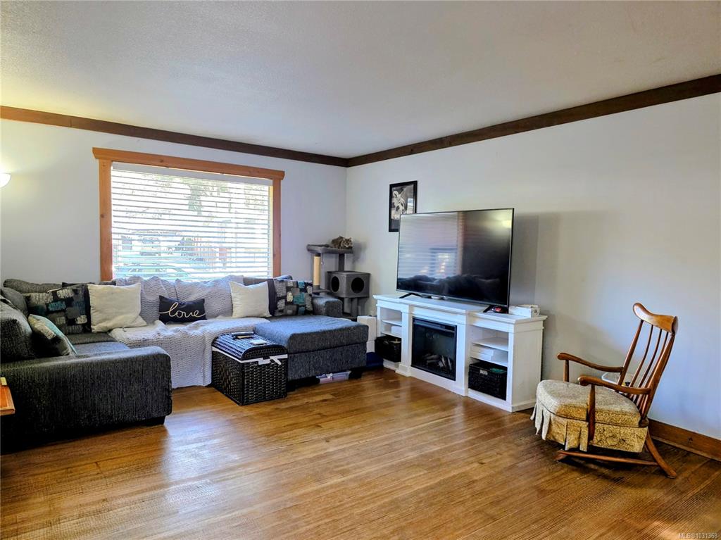 Fourth View of 236 Grants Lake Rd, Lake Cowichan, BC, V0R 2G0