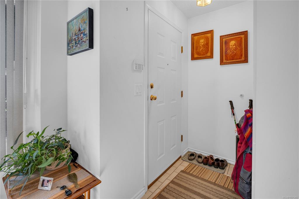 Third View of 2730 Glen Lake Pl, Langford, BC, V9B 1Y9