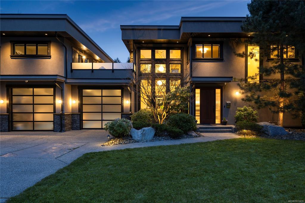 4260 Butternut Dr, 1031419, BC,