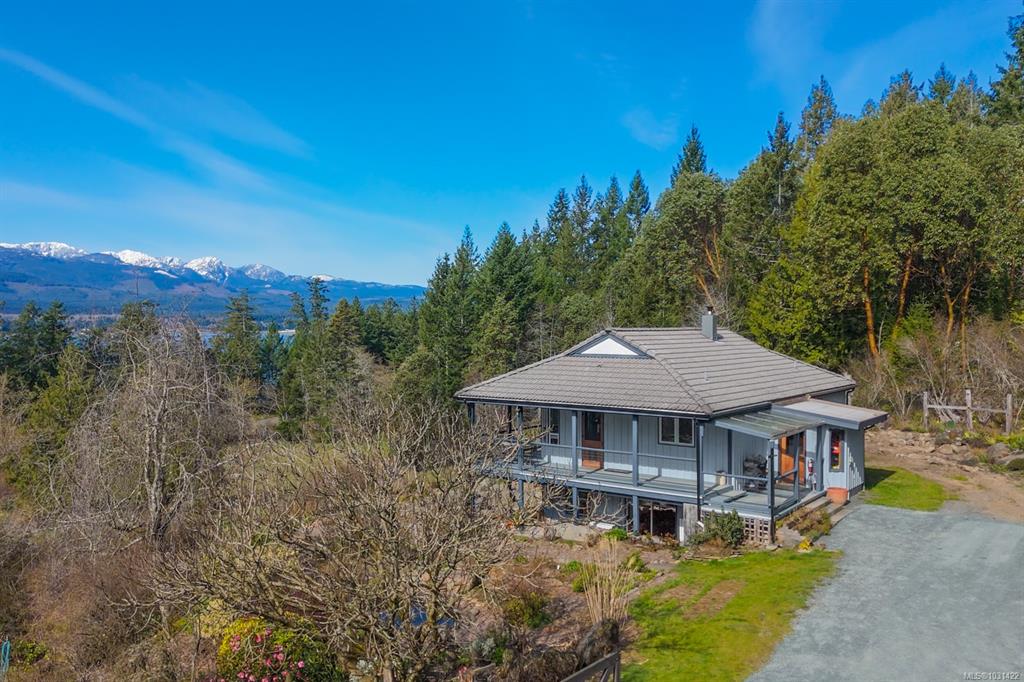 Fifth View of 3800 Lacon Rd, Denman Island, BC, V0R 1T0
