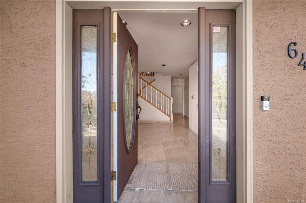 Fifth View of 6427 Nidri Pl, OCEANSIDE ESTATES, Nanaimo, BC, V9V 1N6