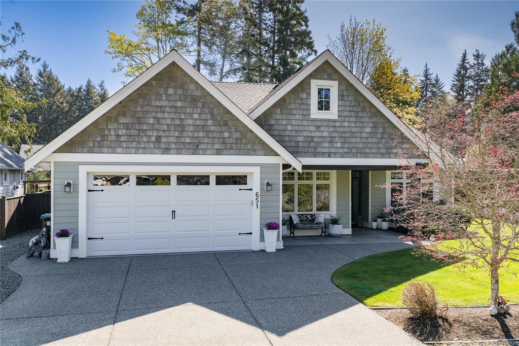 651 Eaglecrest Dr, 1031429, BC,