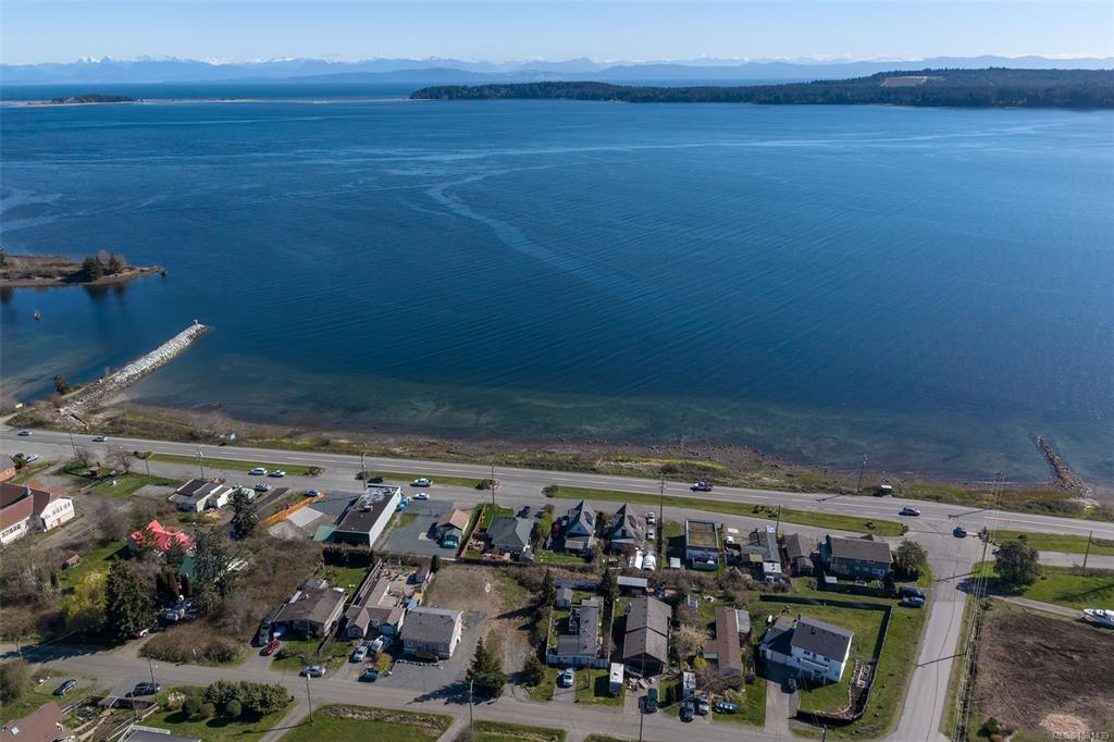 Fourth View of 5570 Horne St, Union Bay, BC, V0R 3B0