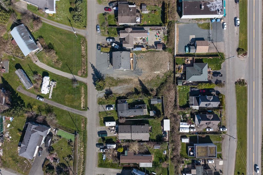 Fifth View of 5570 Horne St, Union Bay, BC, V0R 3B0