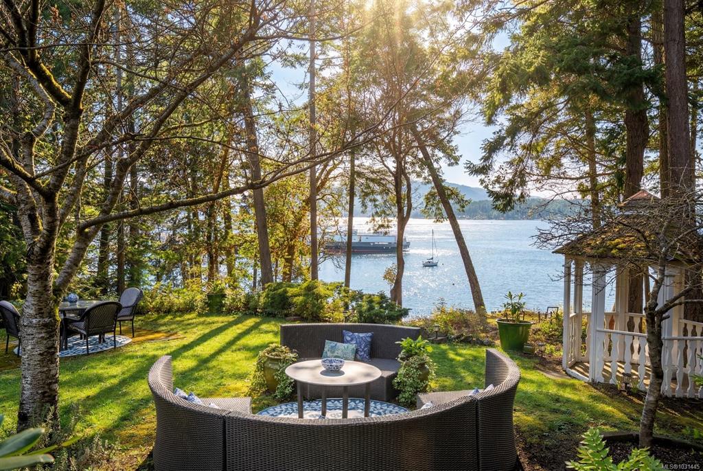 Fifth View of 2320 Dolphin Rd, North Saanich, BC, V8L 5V2