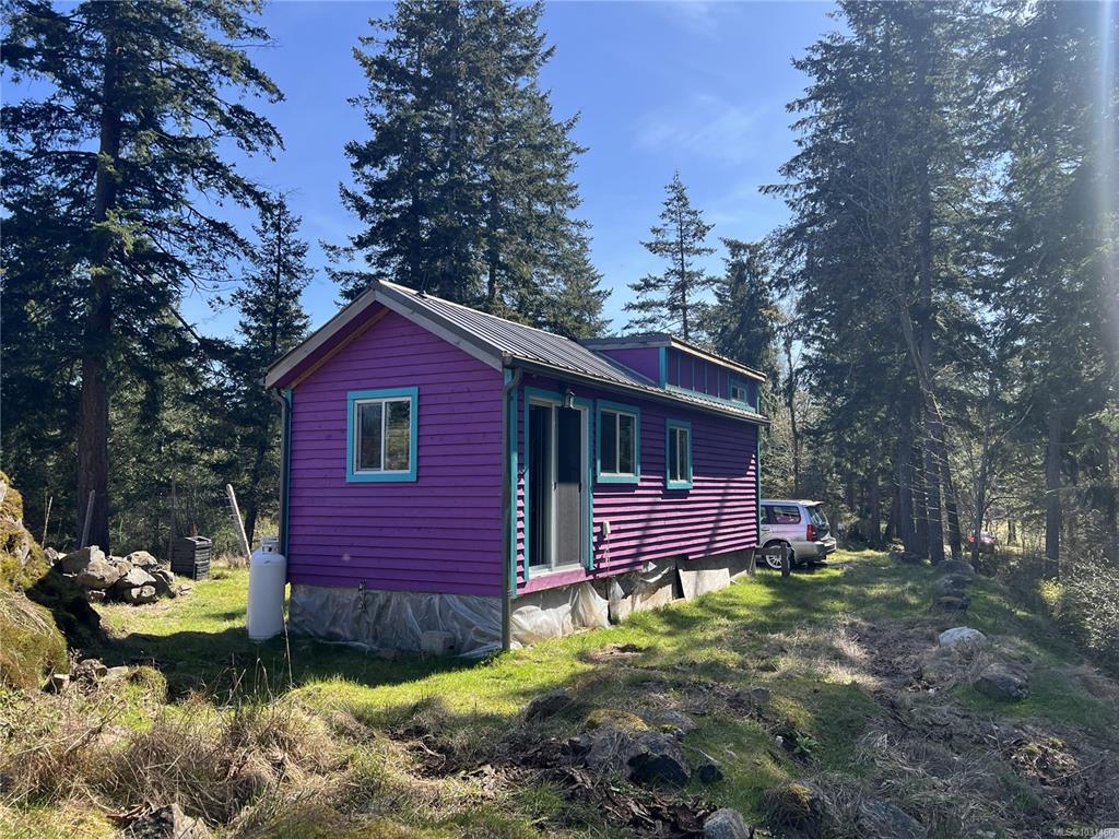 Third View of 619 Green Rd, Quadra Island, BC, V0P 1N0