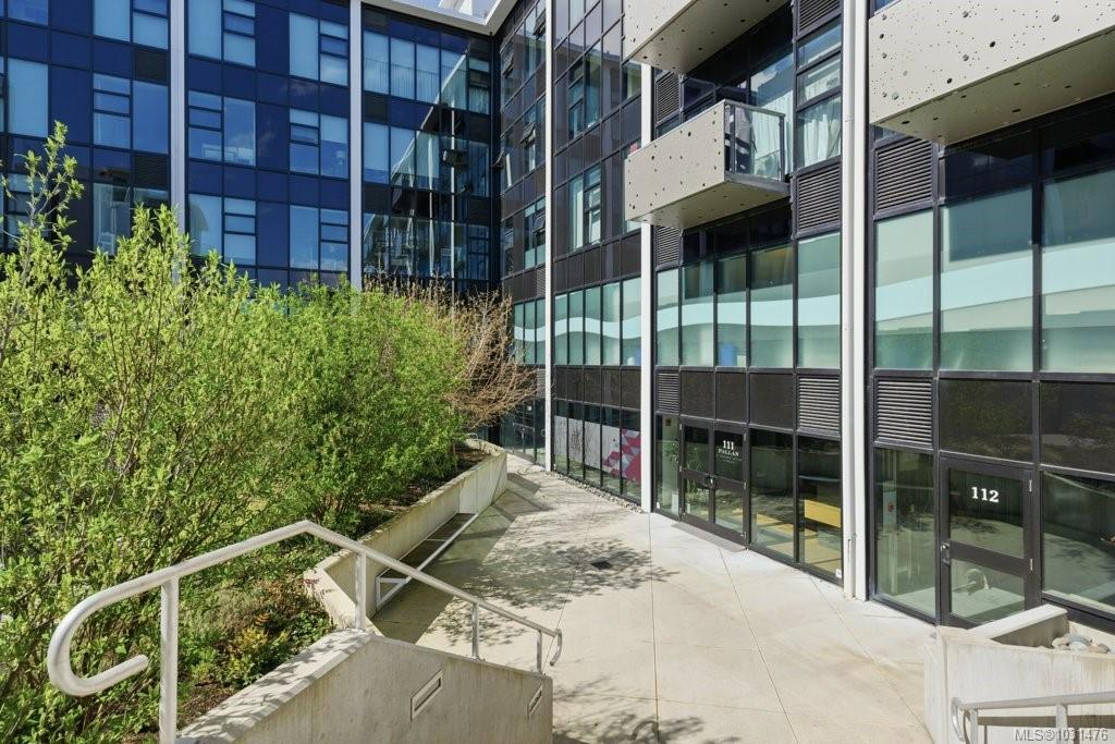 MLS® listing #30986290 for sale located at 1105 Pandora Ave