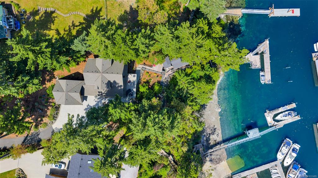 Third View of 6371 Genoa Bay Rd, Duncan, BC, V9L 5Y4