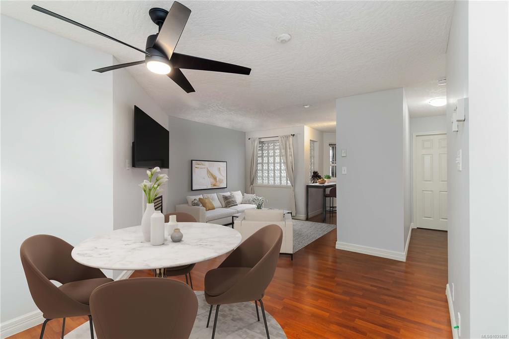 Fifth View of 2710 Grosvenor Rd, Victoria, BC, V8T 3M9