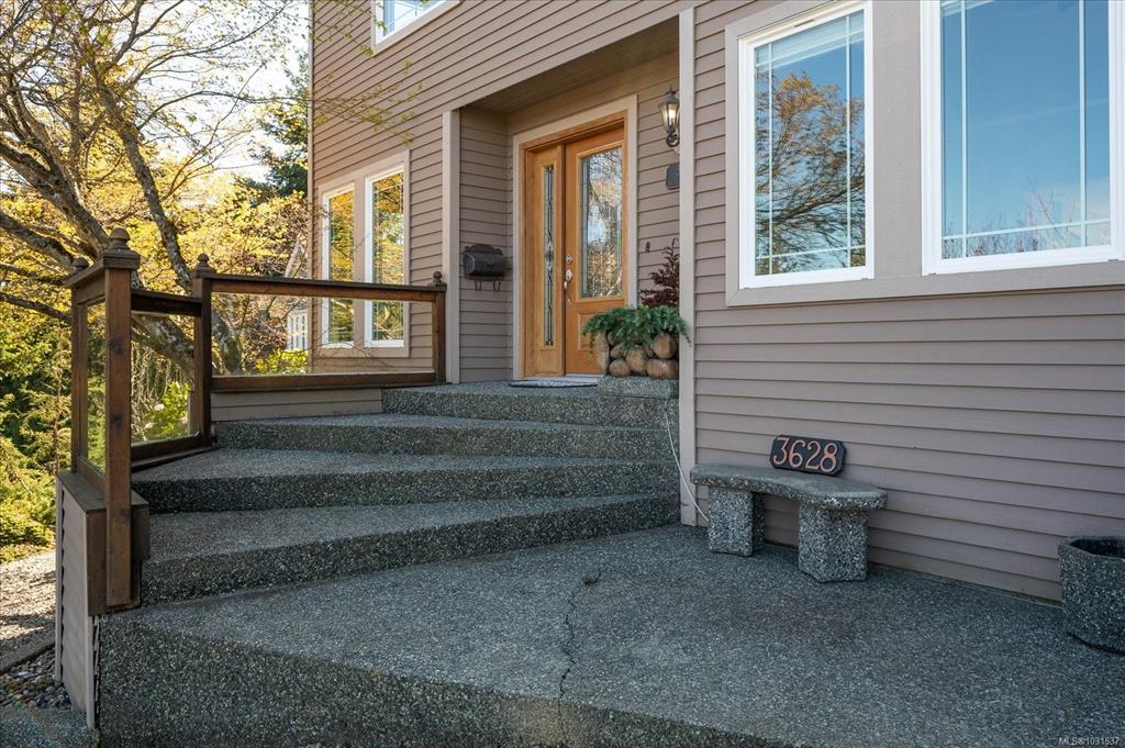 Fifth View of 3628 Glen Oaks Dr, Nanaimo, BC, V9T 5J8