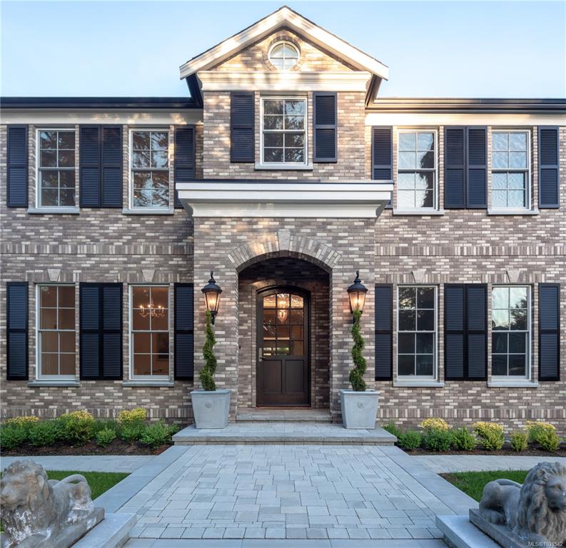 Fifth View of 3085 Southdowne Rd, Oak Bay, BC, V8R 6H3