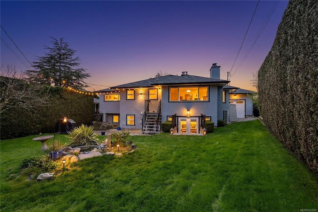 Third View of 2861 Eastdowne Rd, Oak Bay, BC, V8R 5R7