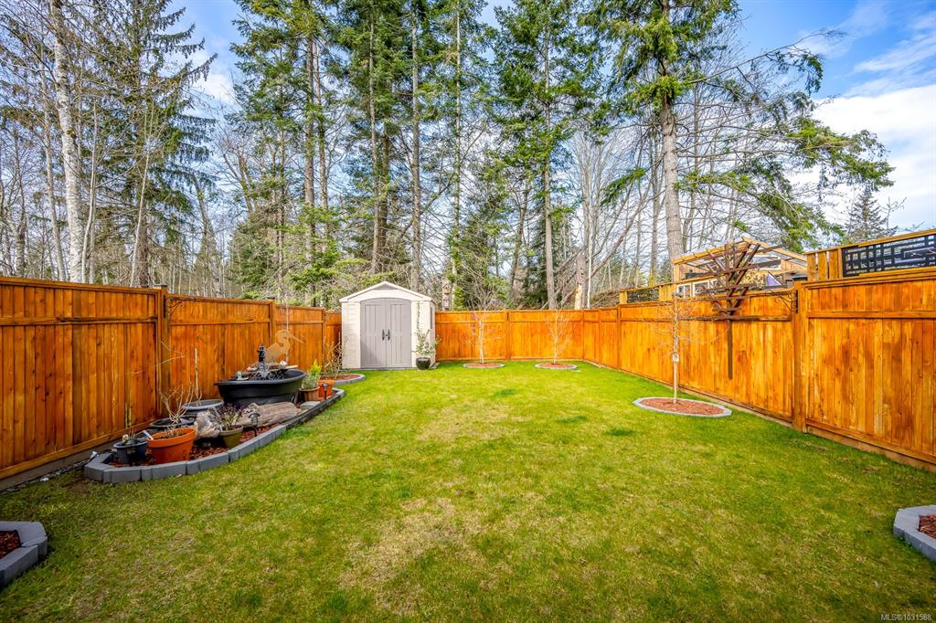 Third View of 2130 Nikola Pl, Campbell River, BC, V9W 6H9