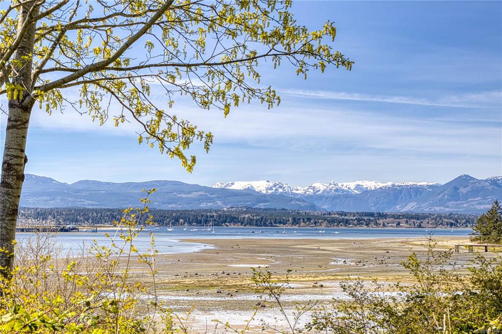 Fourth View of 1259 Docliddle Rd, Comox, BC, V9M 2R4