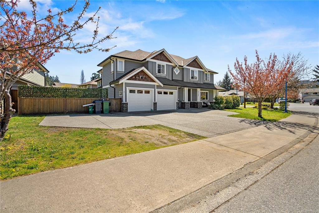 Third View of 2798 Lakeshore Pl, Langford, BC, V9B 5T5