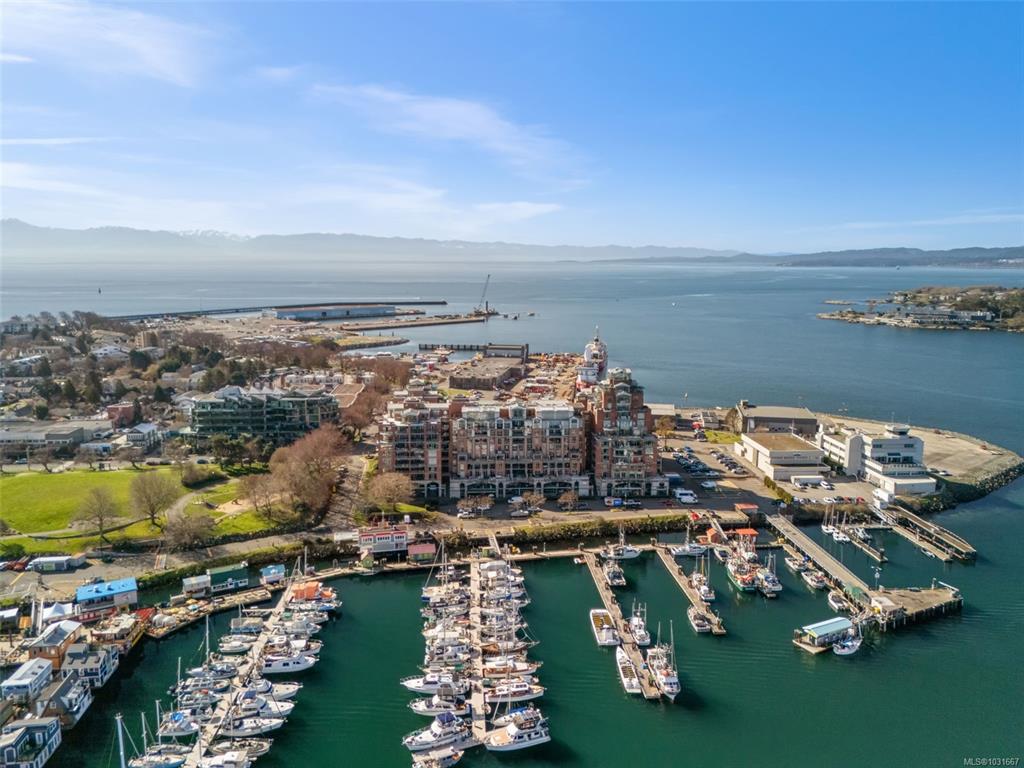 Second View of 21 Dallas Rd, Shoal Point, Victoria, BC, V8V 4Z9