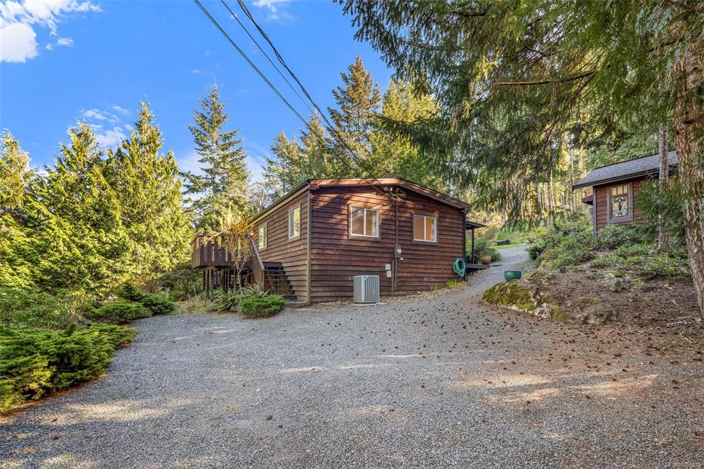 Third View of 6255 East Sooke Rd, Sooke, BC, V9Z 0Z9