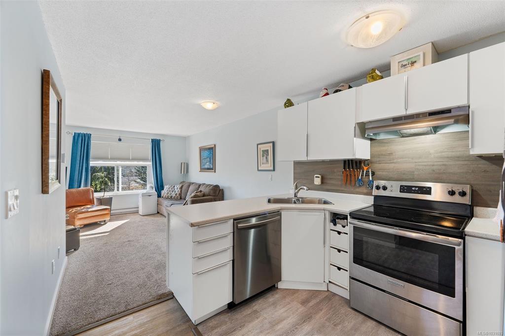 3215 Cowichan Lake Rd, 1031693, BC,