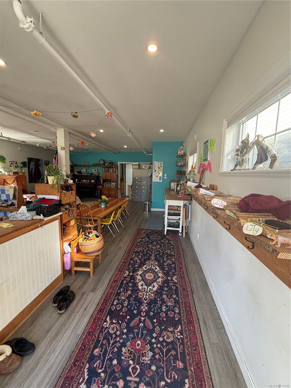 Third View of 1182 Colville Rd, Esquimalt, BC, V9A 4P7