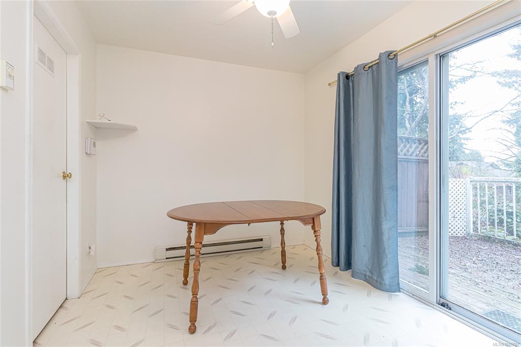 Fourth View of 1140 Trans Canada Hwy, Ladysmith, BC, V9G 1B3