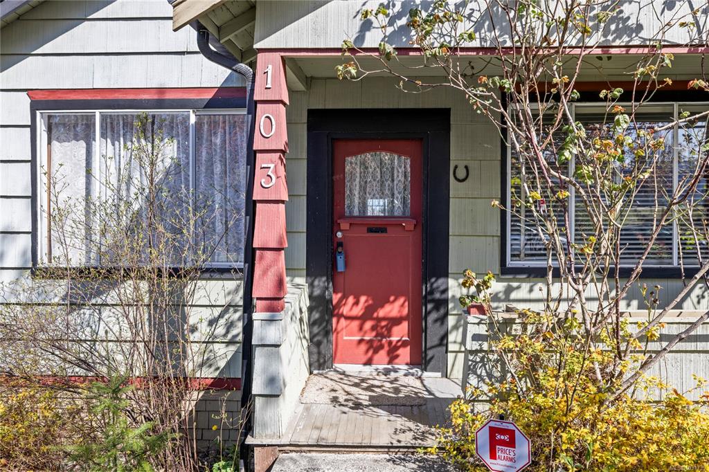Fourth View of 103 Haliburton St, Nanaimo, BC, V9R 4V9