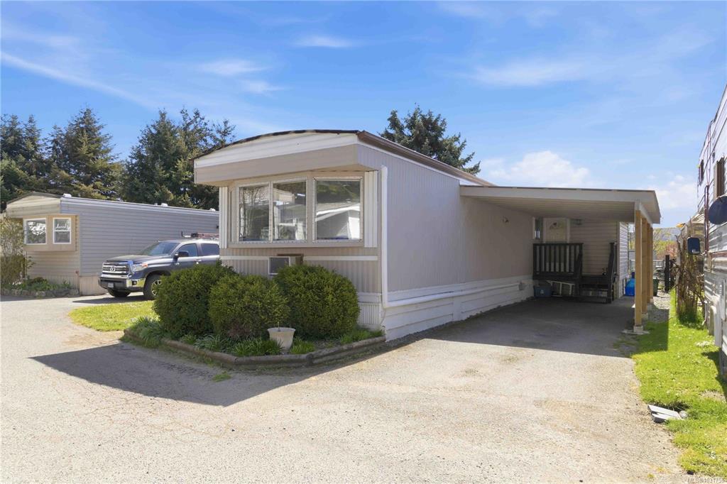 Fourth View of 2847 Sooke Lake Rd, Langford, BC, V9B 4P8