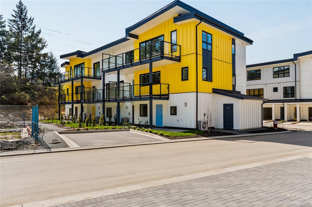 1222 Drifter End, 1031821, BC,