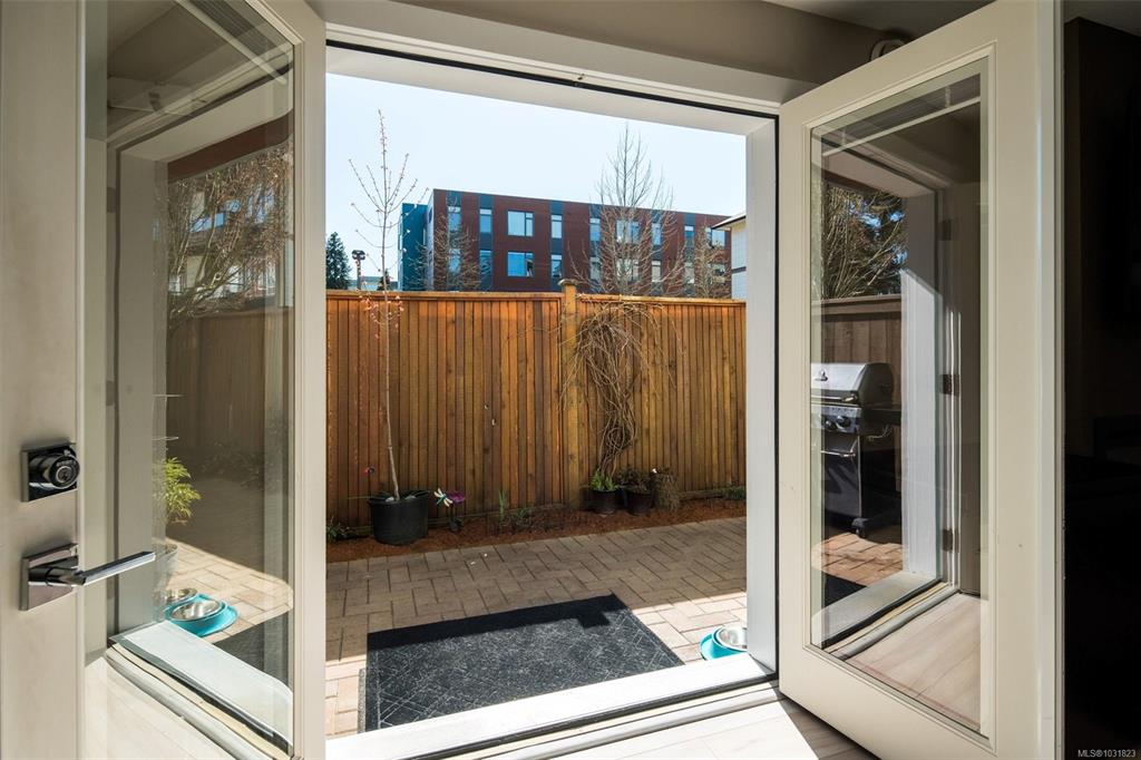 Fourth View of 2737 Jacklin Rd, Arbutus Townhomes, Langford, BC, V9B 3X7