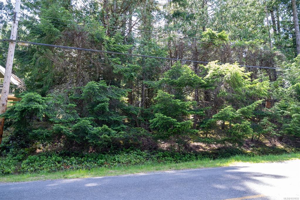 Third View of 4849 Pirates Rd, Pender Island, BC, V0N 2M2