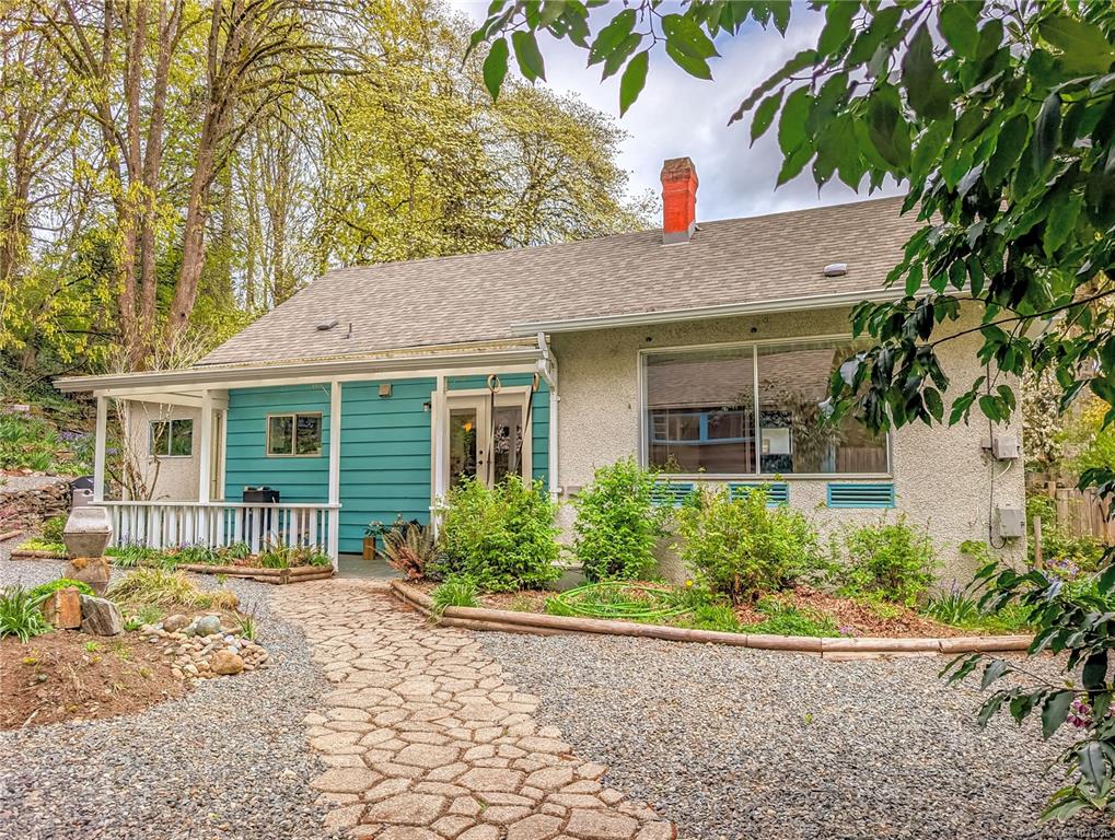 255 White Rd, 1031836, BC,